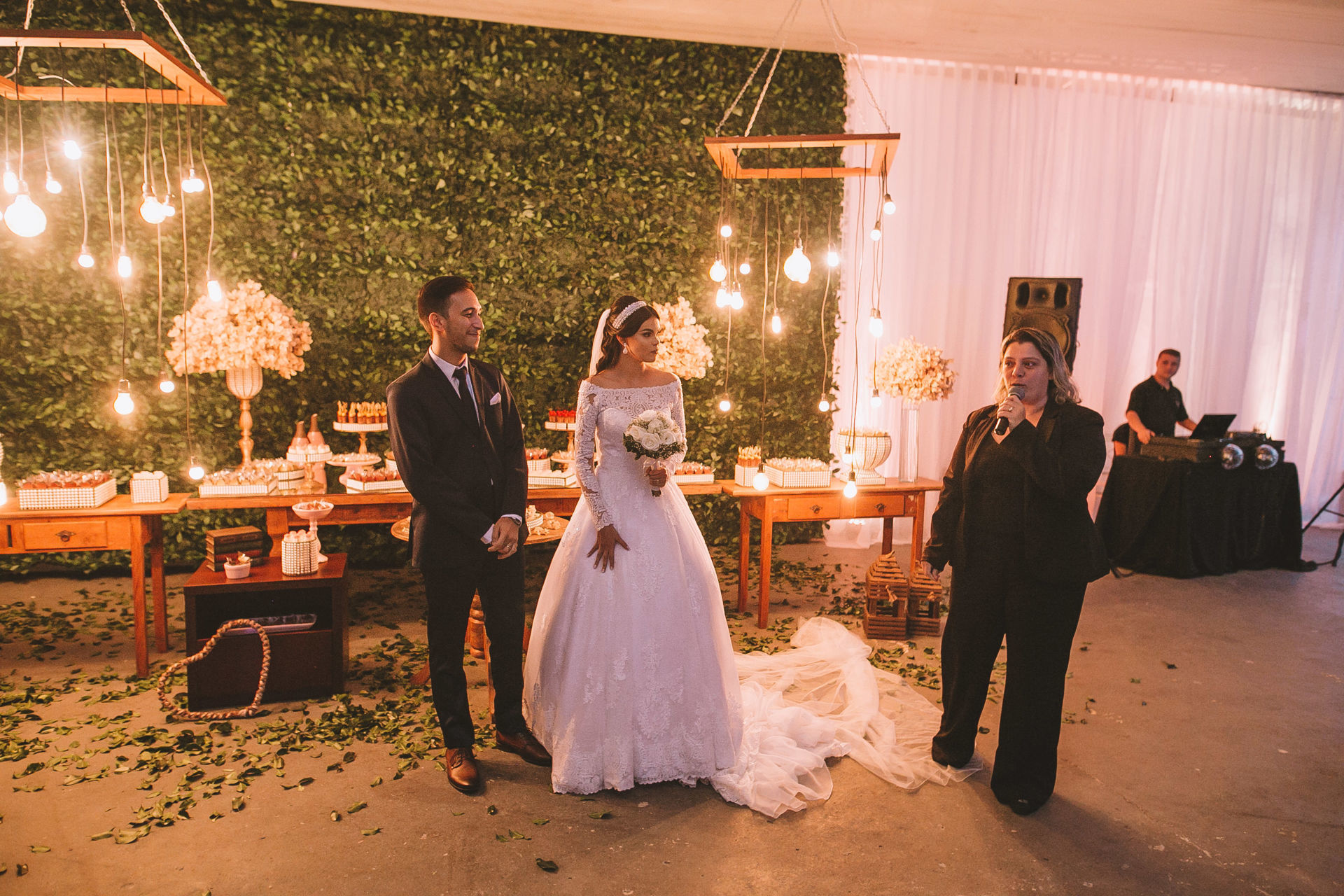 Foto Fotos de Casamento em Angra dos Reis: a história de Fernanda e Kainan Foto Fotos de Casamento em Angra dos Reis: a história de Fernanda e Kainan - Imagem 99