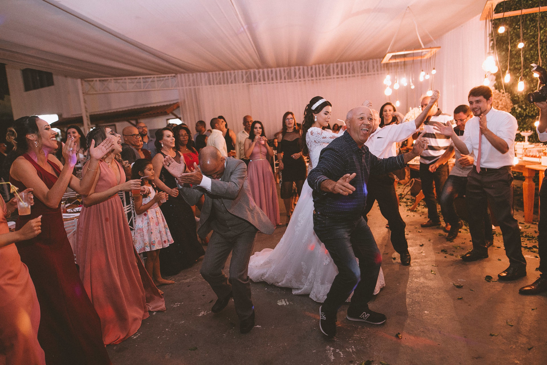 Foto Fotos de Casamento em Angra dos Reis: a história de Fernanda e Kainan Foto Fotos de Casamento em Angra dos Reis: a história de Fernanda e Kainan - Imagem 117